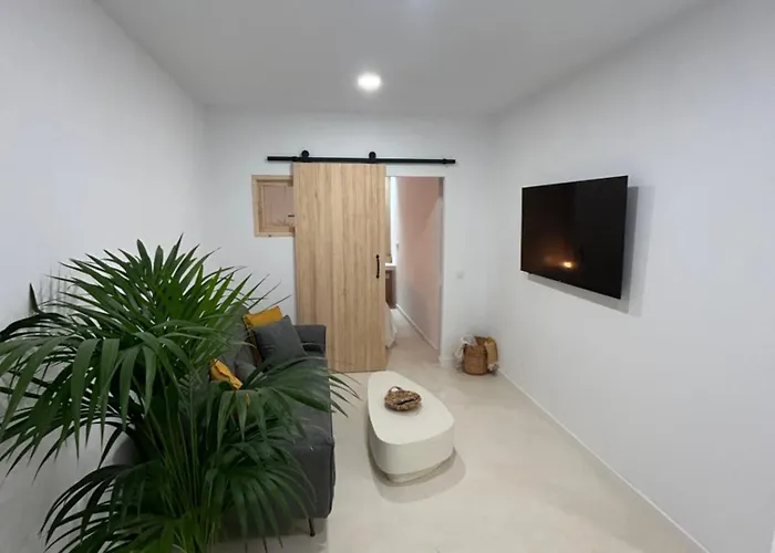 Kira Playa Blanca (Lanzarote)